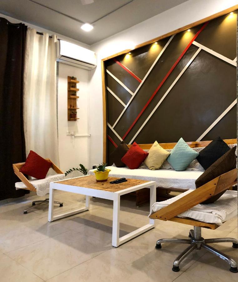 Appartamento Expomart House 2Bhk Greater Noida Esterno foto
